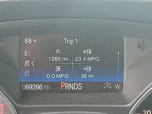 Used 2019 Ford Escape SEL FWD image 12