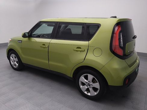 Used 2018 Kia Soul image 3