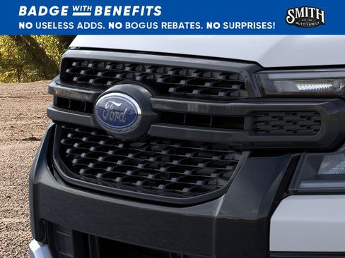 New 2025 Ford Ranger XLT w/ FX4 Off-Road Package AWD/4WD image 18