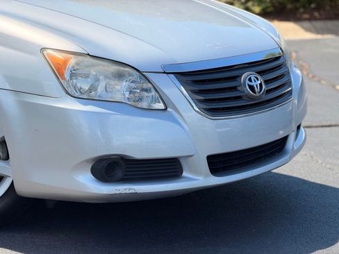 Used 2009 Toyota Avalon XL FWD image 6