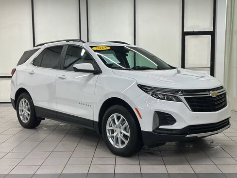 Certified 2024 Chevrolet Equinox LT w/ LPO, Floor Liner Package image 1