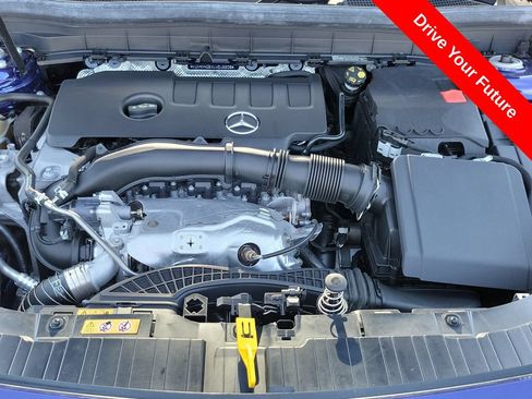 Used 2020 Mercedes-Benz GLB 250 image 28