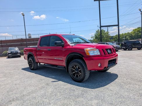 Used 2012 Nissan Titan PRO-4X AWD/4WD image 3