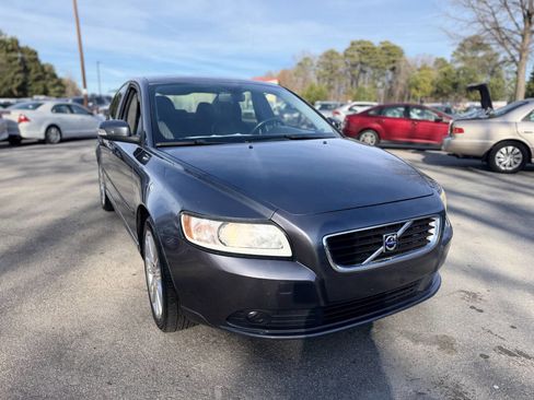 Used 2010 Volvo S40 2.4i image 3