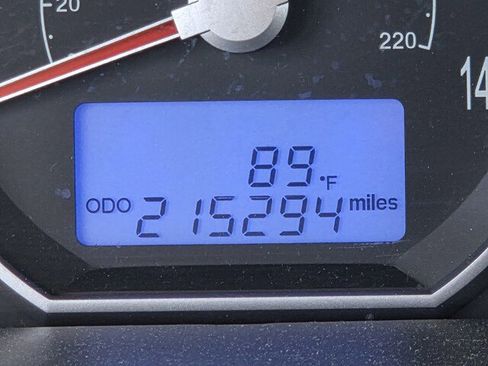 Used 2009 Hyundai Santa Fe GLS w/ Popular Equipment Pkg 2 FWD image 16