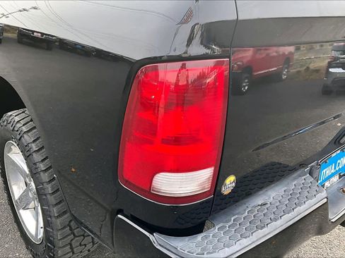 Used 2013 RAM 1500 Express image 32