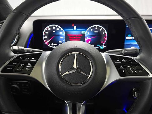 Certified 2026 Mercedes-Benz GLB 250 4MATIC image 25