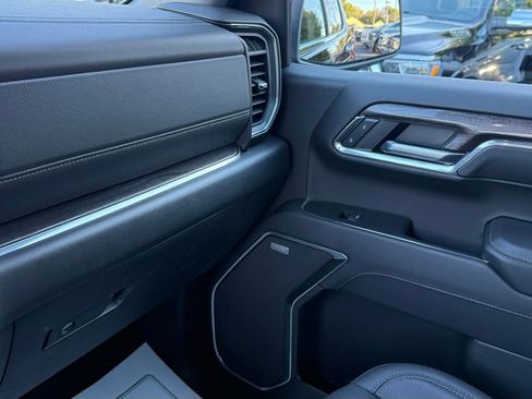 Used 2024 Chevrolet Silverado 1500 LTZ w/ LTZ Convenience Package II image 38