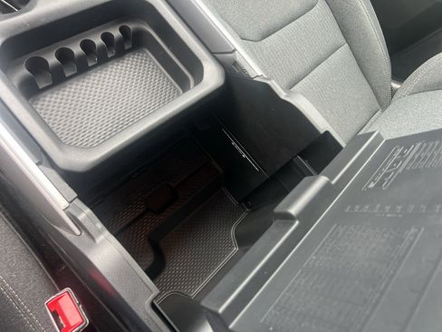 Used 2019 RAM 1500 Big Horn AWD/4WD image 38