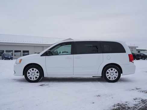 Used 2017 Dodge Grand Caravan SE w/ Power Window Group image 6