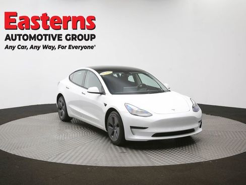 Used 2023 Tesla Model 3 Standard Range image 49