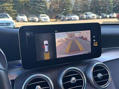 Certified 2022 Mercedes-Benz GLC 300 4MATIC image 23