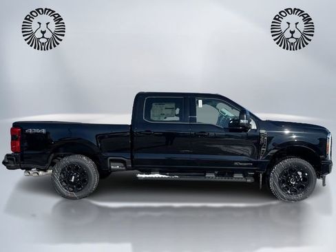New 2026 Ford F350 Lariat w/ Black Appearance Package image 4