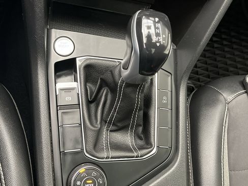 Used 2022 Volkswagen Taos SE image 23