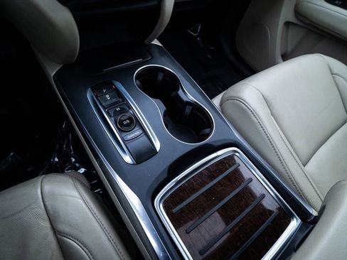 Used 2017 Acura MDX SH-AWD w/ Technology Package image 25