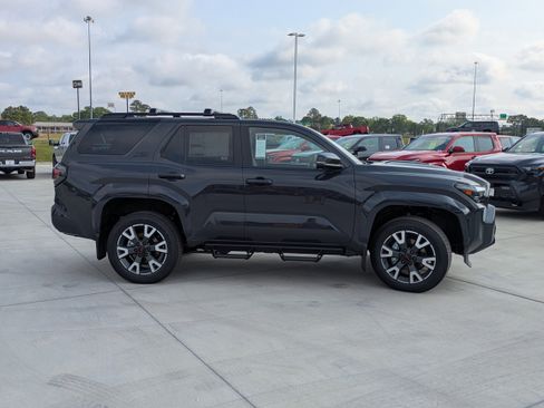 New 2026 Toyota 4Runner TRD Sport Premium AWD/4WD image 6
