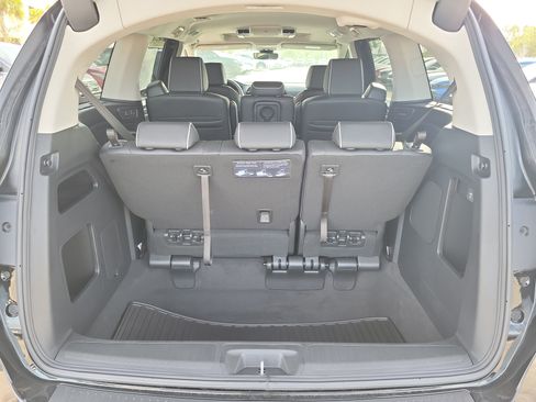 New 2026 Honda Odyssey Touring image 11
