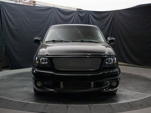 Used 2002 Ford F150 Lightning image 4