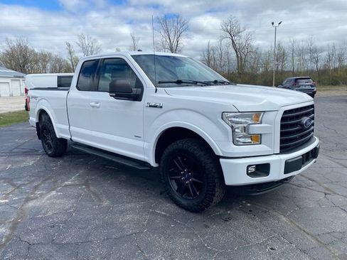 Used 2016 Ford F150 XLT w/ Equipment Group 301A Mid AWD/4WD image 10