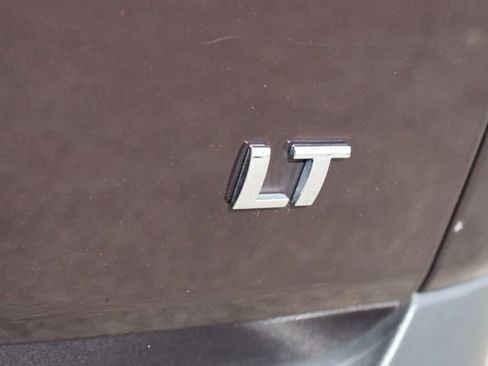 Used 2023 Chevrolet Traverse LT AWD/4WD image 18