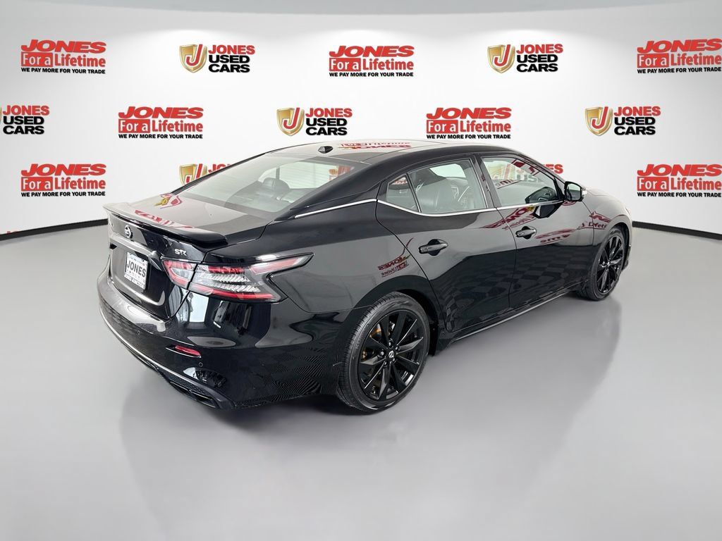 Certified 2022 Nissan Maxima SR w/ Sport Mat Group FWD image 19