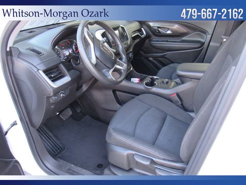 Used 2024 GMC Terrain SLE image 22