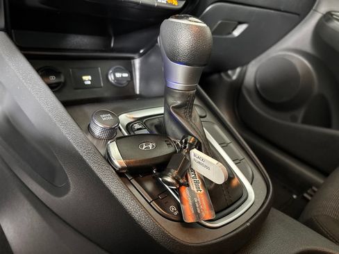Used 2022 Hyundai Kona SEL w/ Cargo Package FWD image 16