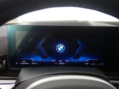 Used 2024 BMW X5 xDrive40i w/ M Sport Package AWD/4WD image 19