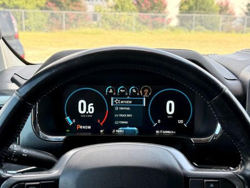 Used 2021 Ford F150 Lariat image 34