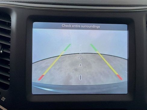 Used 2022 Jeep Cherokee Latitude Lux image 30