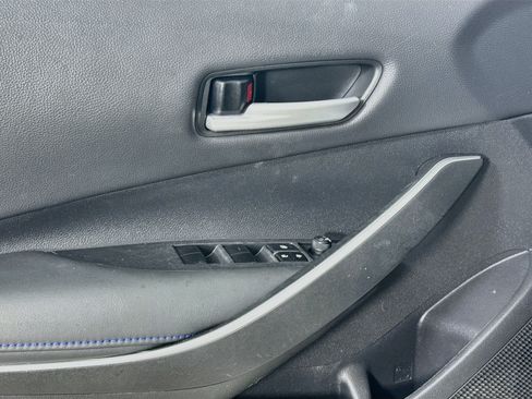 Used 2022 Toyota Corolla SE FWD image 24
