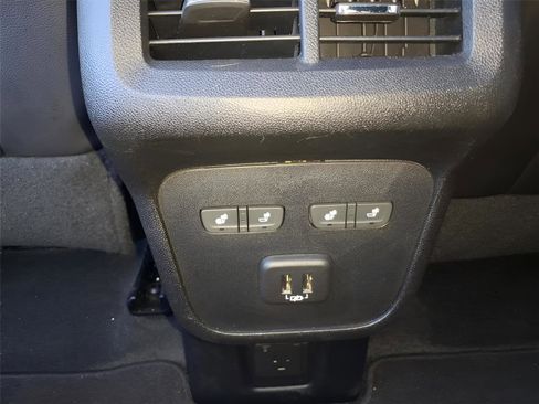 Used 2019 Chevrolet Equinox Premier image 15