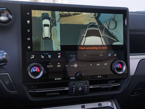 New 2026 Lexus GX 550 AWD/4WD image 16