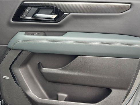 New 2026 GMC Yukon XL AT4 w/ AT4 Premium Package AWD/4WD image 25