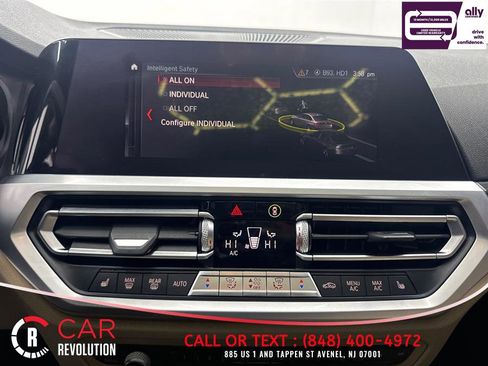 Used 2020 BMW 330i xDrive Sedan w/ Driving Assistance Package image 31