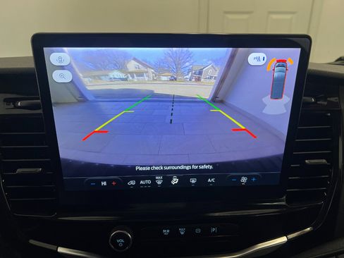 Used 2024 Ford Transit 350 XLT image 44