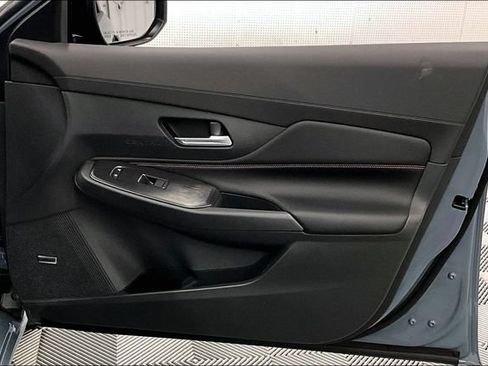 New 2026 Nissan Sentra SR w/ SR Premium Package FWD image 38