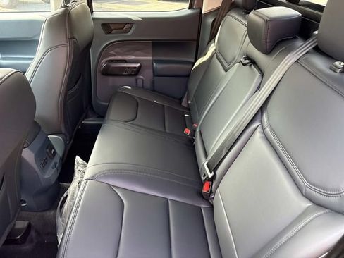 New 2026 Ford Maverick Lariat w/ Black Appearance Package AWD/4WD image 18