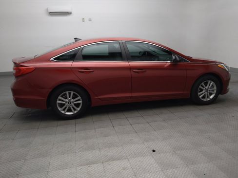 Used 2016 Hyundai Sonata SE FWD image 10