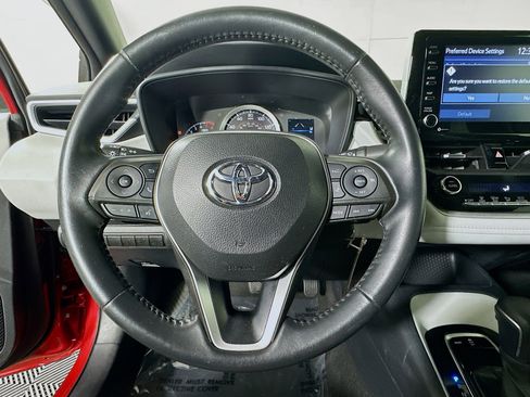 Used 2021 Toyota Corolla SE FWD image 15