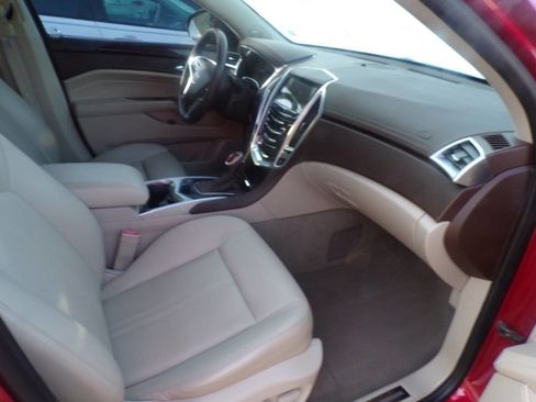 Used 2015 Cadillac SRX Luxury w/ Driver Awareness Package image 10