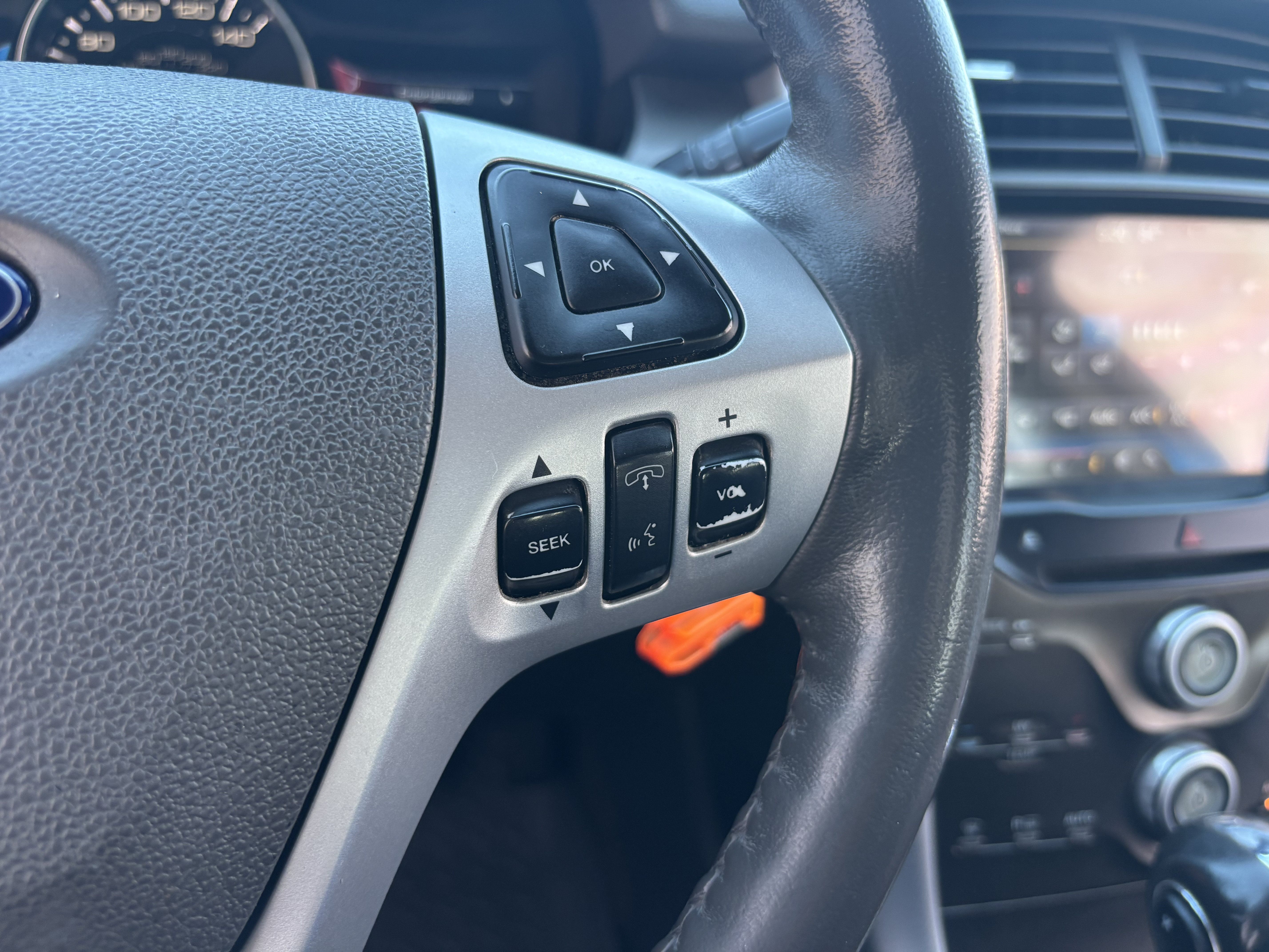 Used 2012 Ford Edge SEL FWD image 20