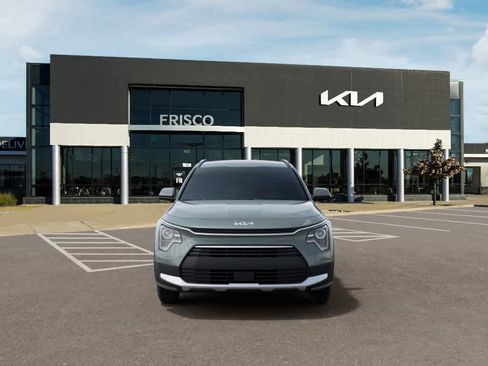 New 2026 Kia Niro EX FWD image 2