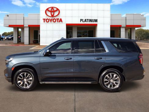 Used 2021 Chevrolet Tahoe LT image 3