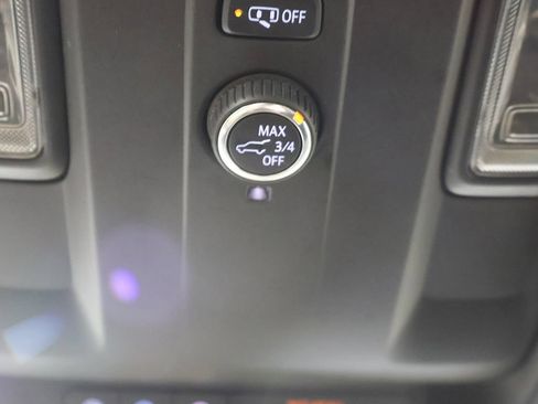 Used 2021 Chevrolet Tahoe LT AWD/4WD image 43