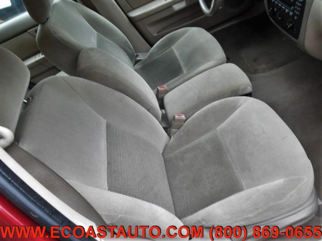 Used 2004 Ford Taurus SES FWD image 8