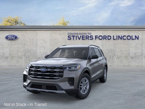 New 2026 Ford Explorer Active RWD image 2