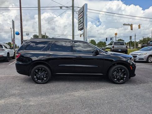 Used 2024 Dodge Durango SXT w/ SXT Blacktop Group AWD/4WD image 3