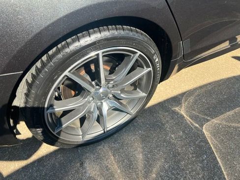 Used 2023 Genesis G70 2.0T AWD/4WD image 5