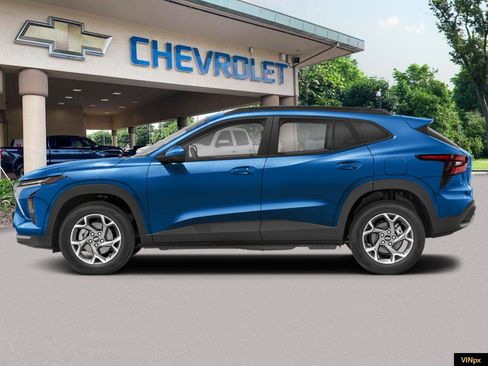 New 2026 Chevrolet Trax LT w/ LT Convenience Package image 3